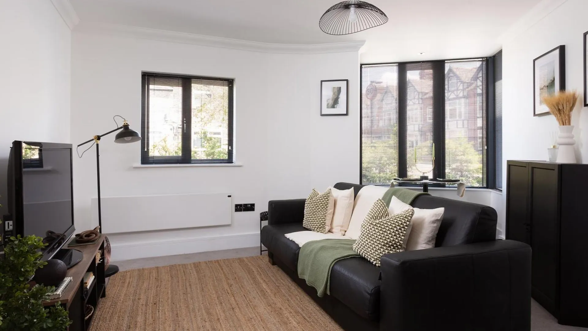 London Mews, Modern Apartment - Sleeps 4 Γιορκ